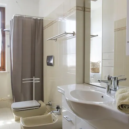 Casa Giona Daire *